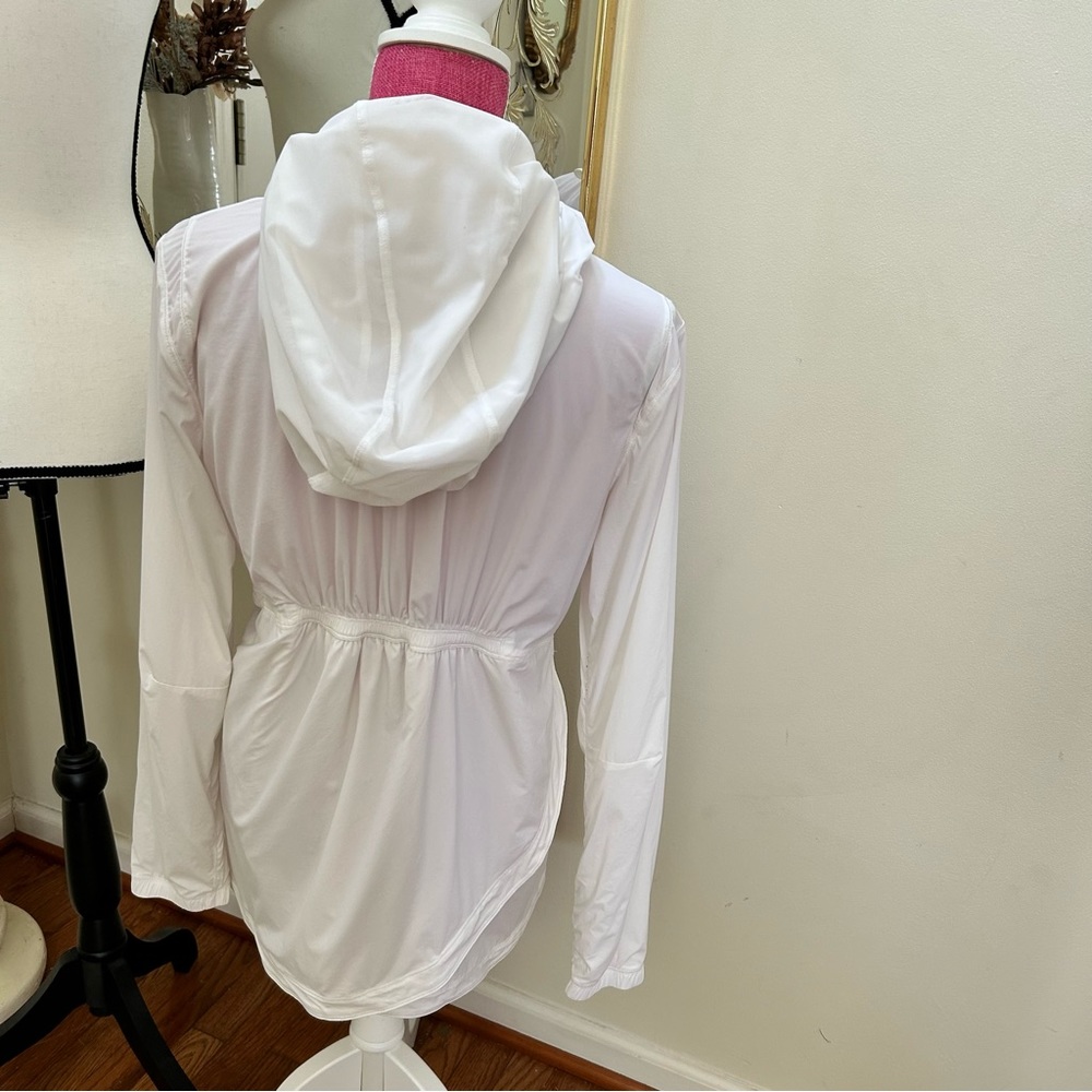 Lululemon 12 goal crusher Jacket White Full Zip Thumbholes Hood - Picture 6 of 10